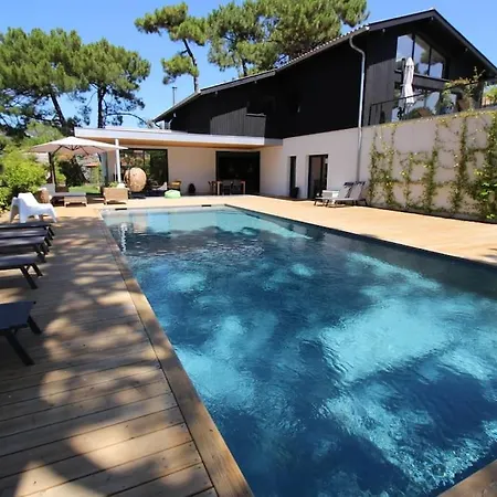 Apartament - A Pieds - Climatisee Piscine -
